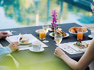 �t�@�C���_�C�j���O�@���H�i�C���[�W�j