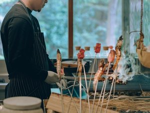 【レストラン:Repast】風情漂う雰囲気のレストランで、旬の食材を用いた最高の料理をご堪能下さい