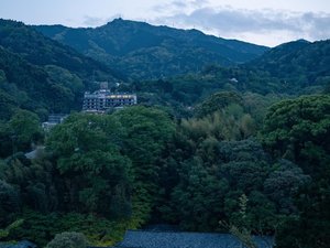 【景観】風光明瞭な景観は多くの文学者に愛され、多くの名作が生み出されてきました