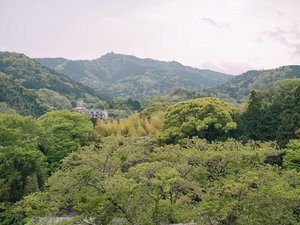 【景観】良質な自家源泉と客室からの借景は変わらず