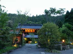 키쿠치 계곡 온천 이와쿠라, Iwakura – 일본호텔예약은 트래블노트