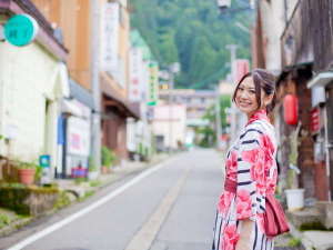 散策楽しかった〜坂道の上が宿!少し高台にあるから露天風呂からの景色も期待しちゃう!