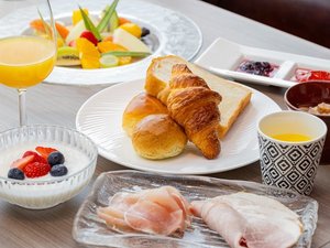 朝食バイキング3