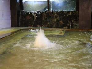 ���ƌ���̈��������򂪃u�N�u�N�Ɠ��M�̒��ɏo�Ă��܂��B