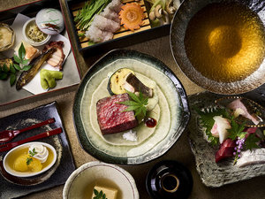 �y�X�^���_�[�h�R�[�X�z���C�������ɂ͌F�싍�̊󏭕��ʂ����d�Ă����ł��y���݉������B