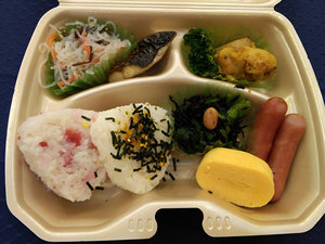 朝食