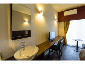 【沖縄中部のビジネスホテル】Mr.KINJO in MINAMIUEBARU＜中城村＞