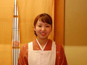 にしたにや海華の若女将です。