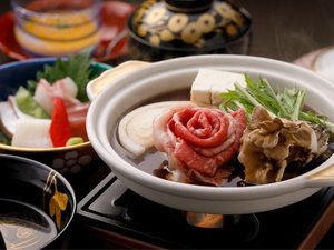 【早割６０】季節の会席と温泉めぐり満喫　ドリンクインクルーシブ /　大自然・ 2食付
