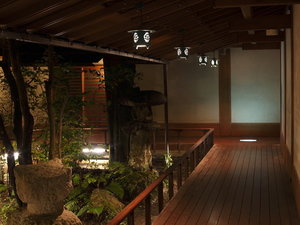 日本情緒と風情を感じる館内
