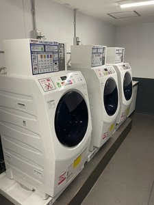 15階にコインランドリー設置!長期滞在をもっと快適に。