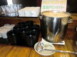 お味噌汁もおかわり自由♪【朝食無料サービス】