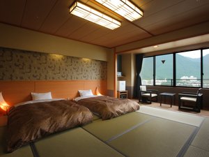 12.5畳和モダンツインルーム