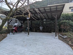 バイク駐車場 大型車2台駐車可能