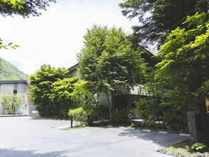 施設