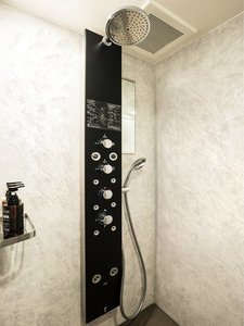 客室シャワーブース