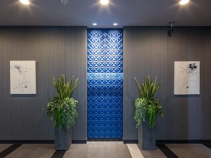 【ホテルロビー】