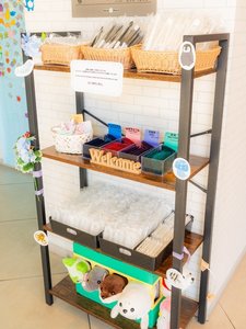 4Fフロントロビーにてアメニティ用品をご用意しております。