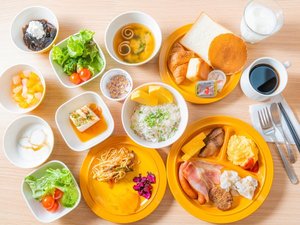 朝食ビュッフェ