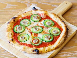 ゴーヤサルシッチャ