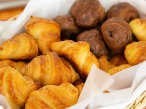 ご朝食ビュッフェ(クロワッサン)