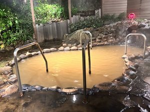 宙の源泉エリア 大浴場 藤むらさき 露天風呂