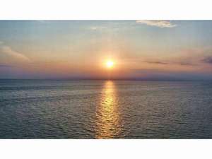 海の沈む夕日(期間限定)