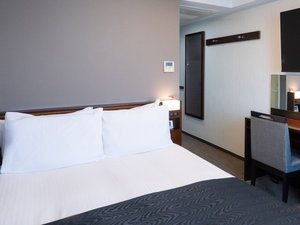 ダブルルーム広さ:11u / ベッド幅:140cm×1台