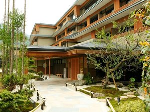 京都 嵐山温泉 花伝抄