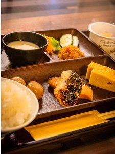 朝食バイキング