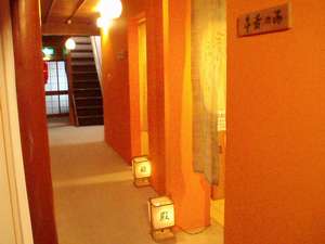 �ٌc�̓��E����̓��ŁA�����̂ЂƎ���