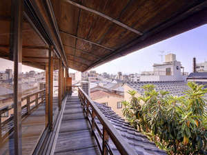 �y�O���[�v�a���z�C�̍������ԂŔ��钬�ƕ��a���Ń����b�N�X���Ă��������� 