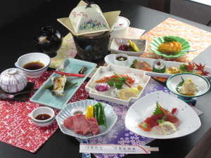 牛フィレ肉の陶板焼き