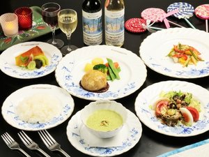 �y���V�����@�t�H�[�V�[�Y���̎{�ݎʐ^1