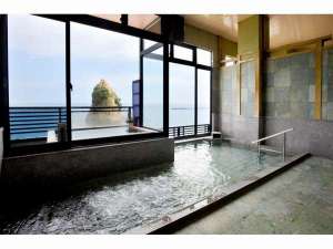 �����C�̓W���O�W�[�@�\�t���B�j���Ƃ��ɐ􂢏�͂T�����p�ӂ��Ă���܂��B