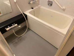 モデレートツインはバス・トイレがセパレートタイプ。浴室には洗い場がございます。