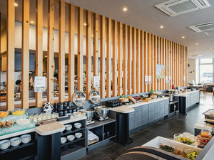 ■朝食営業/時間 5:45〜10:00(LO. 9:30)和洋バイキング