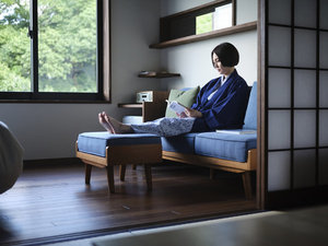 �y���I�V���C�t���a�m���`�S���`�z�{�Ɖ��y�Ŋy���߂܂�