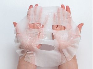 �j���E�������p�ō��ꂽ�唻�T�C�Y�̃}�X�N�̓R�b�g��100���łł��Ă��܂�