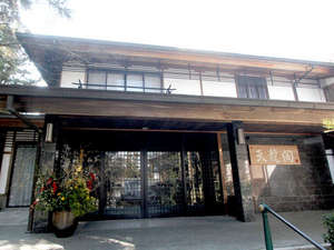 【近畿の宿坊】霊山寺 宿坊 天龍閣の外観