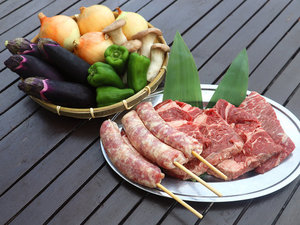 �y���[�H�]BBQ�z��Ԃ�Ŋy����BBQ���������̐V�N�ȐH�ށ{�{�����[�������Ղ�̂������y���߂܂��B