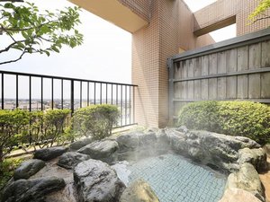 雅特別室 露天風呂(写真は一例です)