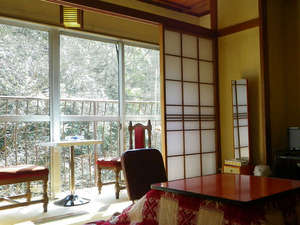 �y�R����:�����E�g���E����z�����b�z��