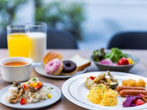 ◇朝食イメージ◇和洋食バイキングをご用意しております。
