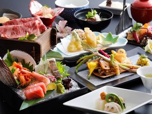 【萌黄会席一例】山陰の海山の幸を存分に堪能できるつるやスタンダード会席です!