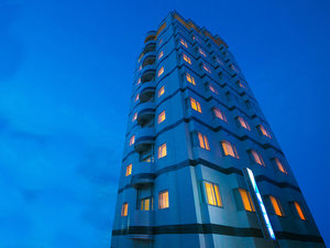 ���z�e�����������`�F�b�N�C��15���E�`�F�b�N�A�E�g10��