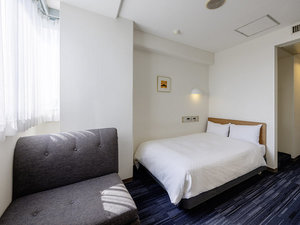 �y�X�^���_�[�h�z�V���v���Ȃ�����\�t�@��f�X�N�Ȃǂ����������K�q��