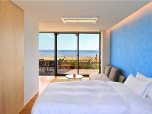 �X�^���_�[�h���[���@ROOM3