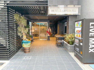 ◆エントランス◆皆様のご来館お待ちしております。