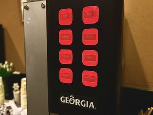 【コーヒーマシーン】ココア・カフェラテなどもお飲みいただけます。